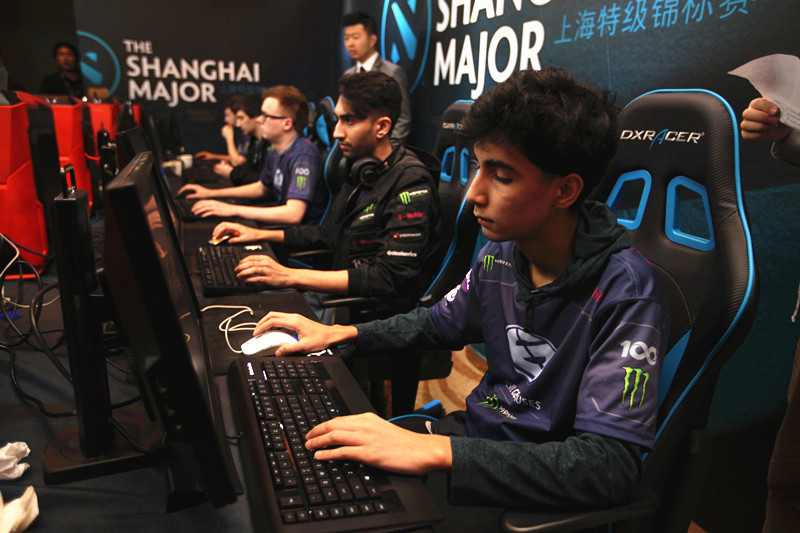 战报：Quinn“风暴之灵”完美发挥，GG让一追二取胜。-米兰电竞